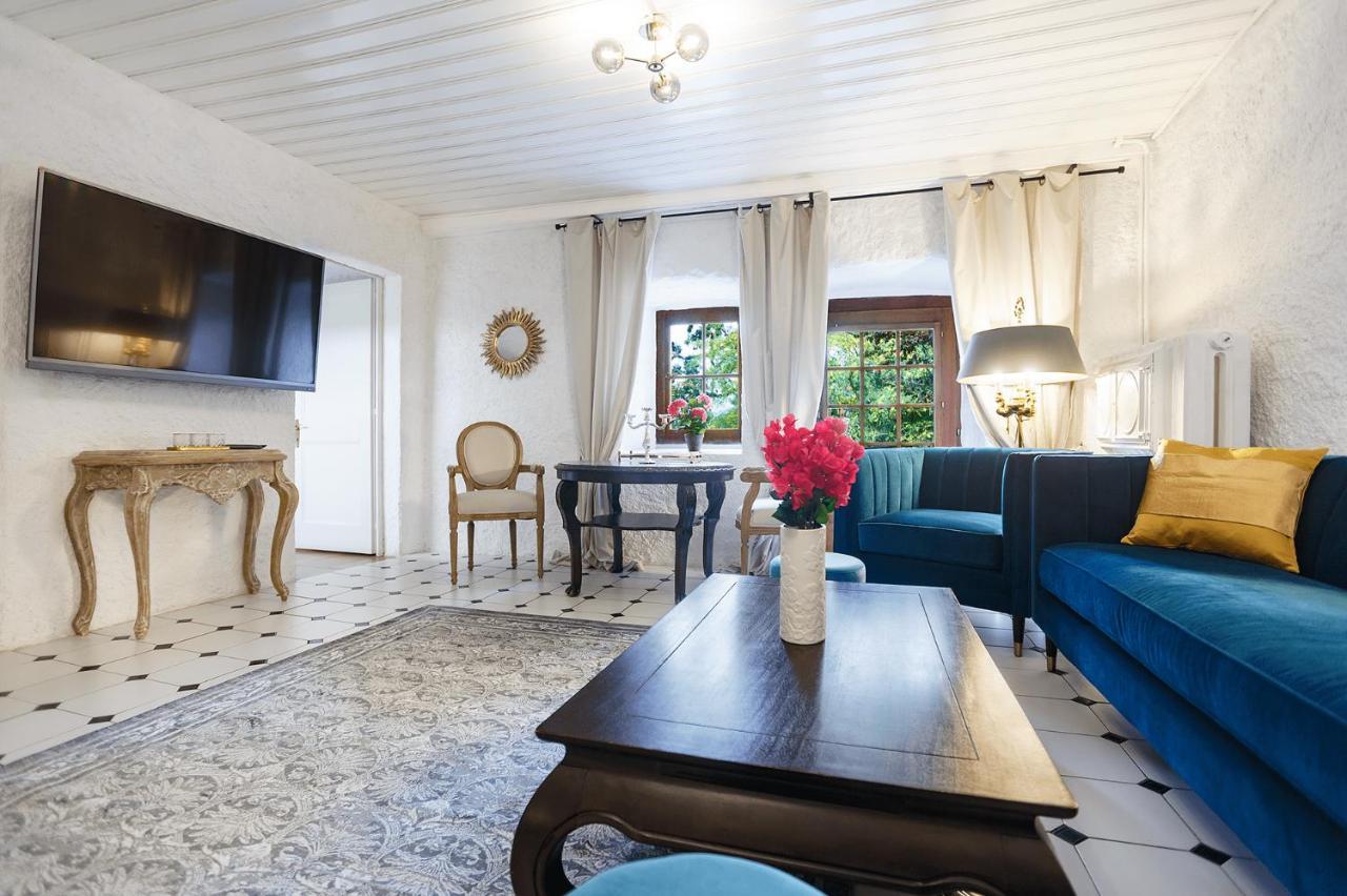 Chateau Du Chatelard | 2 Persons Apartment Montreux Luaran gambar