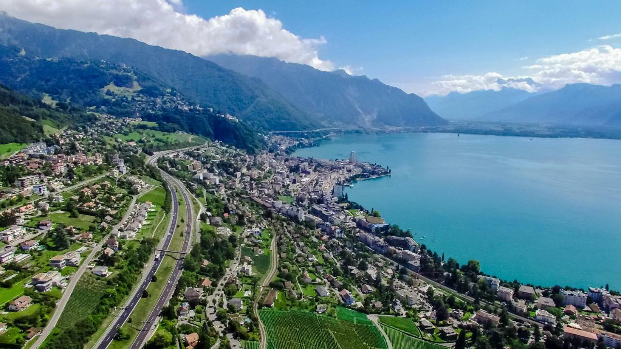 Chateau Du Chatelard | 2 Persons Apartment Montreux Luaran gambar